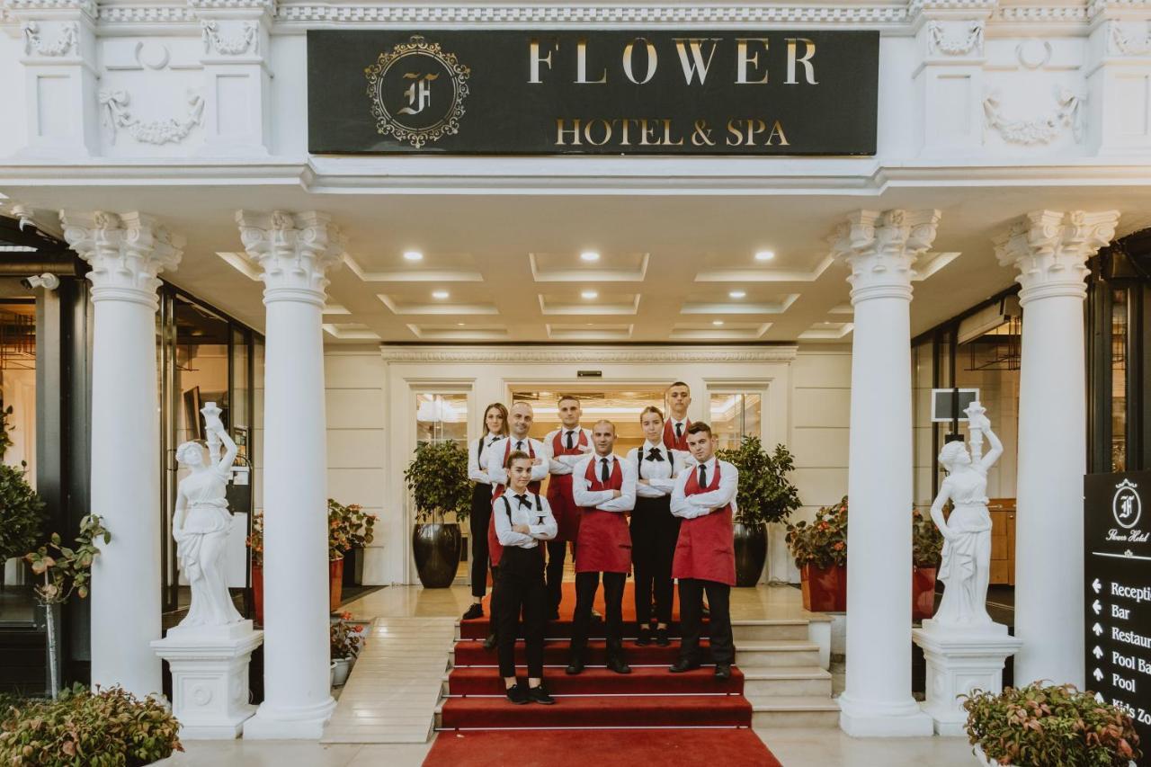 Flower Hotels & Resorts Golem  Buitenkant foto